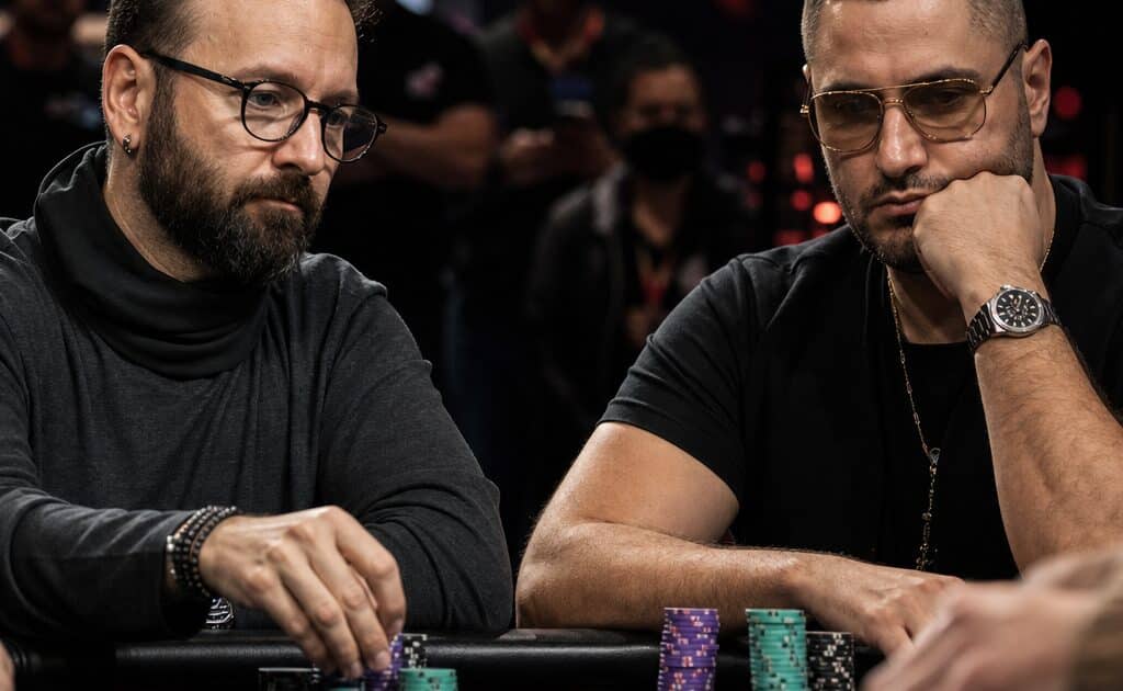 Tournoi de poker à enjeux élevés avec Negreanu et Mizrachi en lice pour les demi-finales