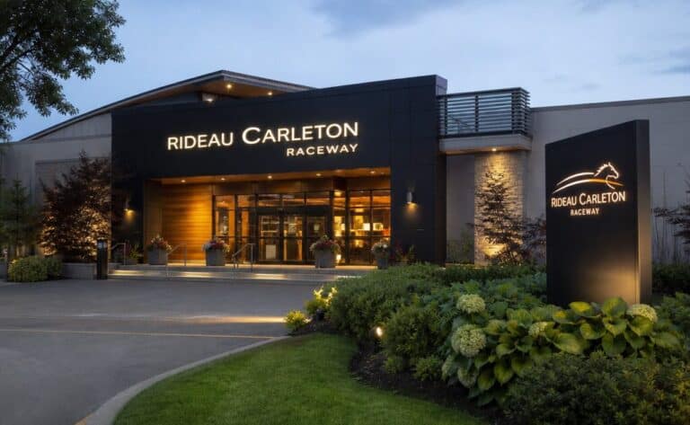 Rideau Carleton Raceway – Ottawa